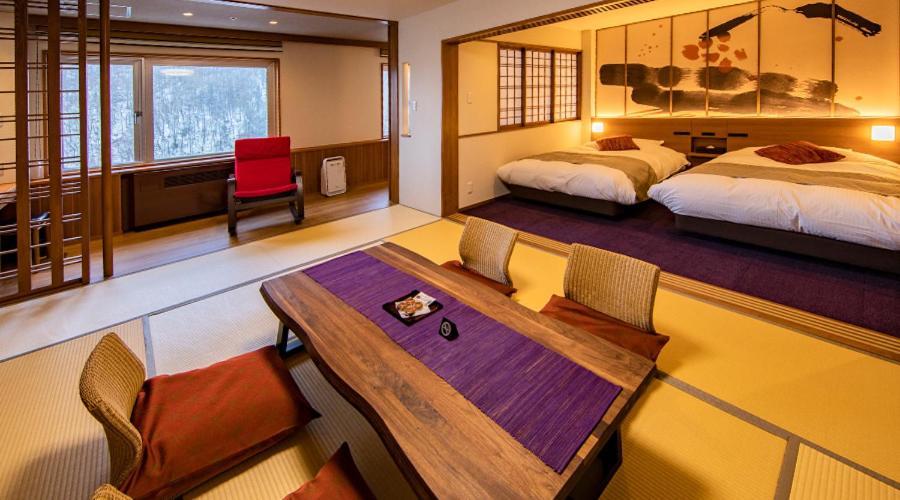 Hotel Taisetsu Onsen&Canyon Resort Kamikawa  Exteriör bild
