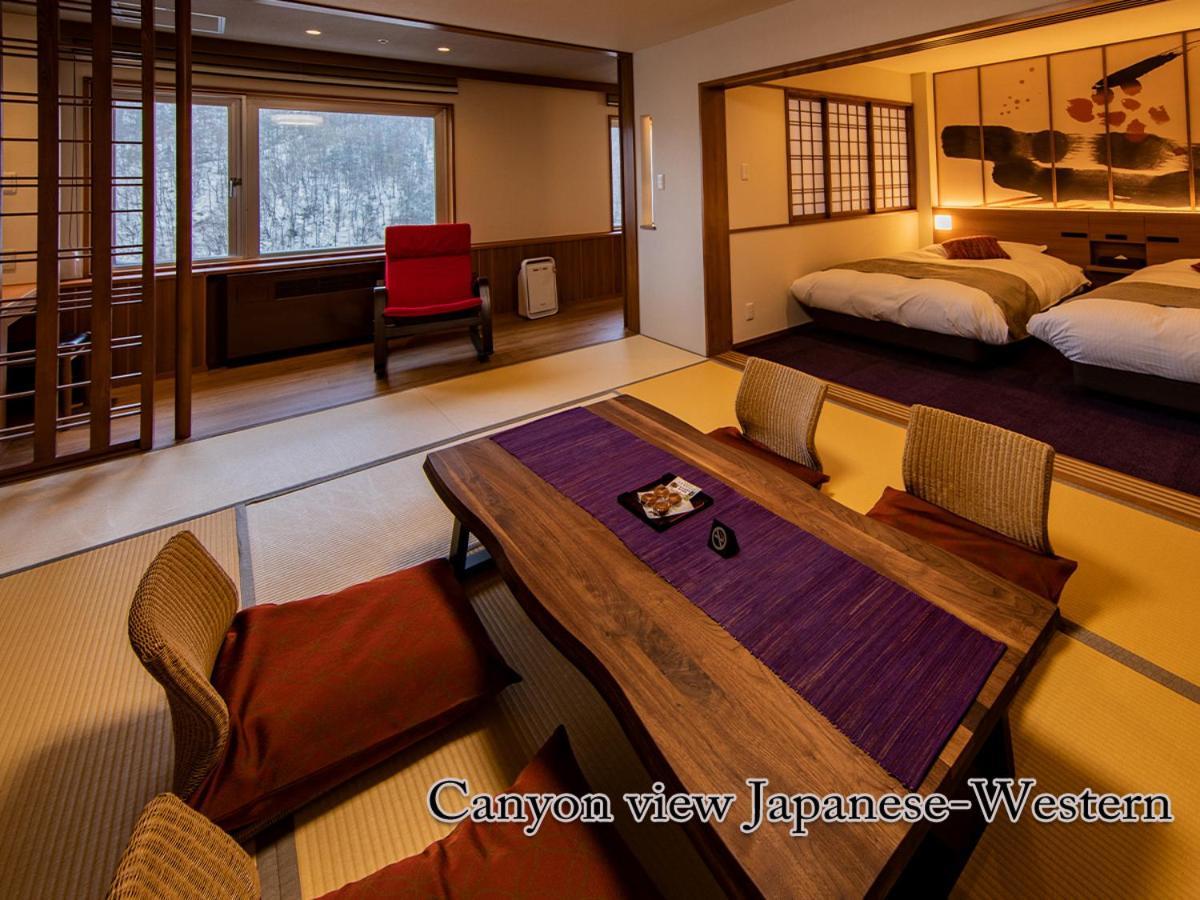 Hotel Taisetsu Onsen&Canyon Resort Kamikawa  Exteriör bild