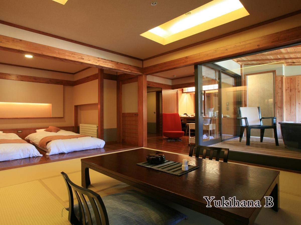 Hotel Taisetsu Onsen&Canyon Resort Kamikawa  Exteriör bild